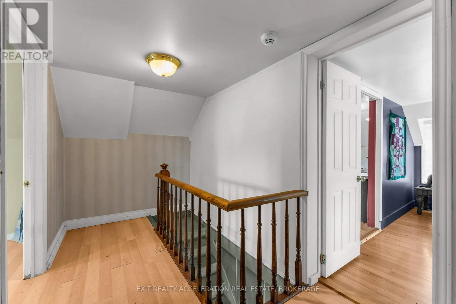 1696 STOREY STREET