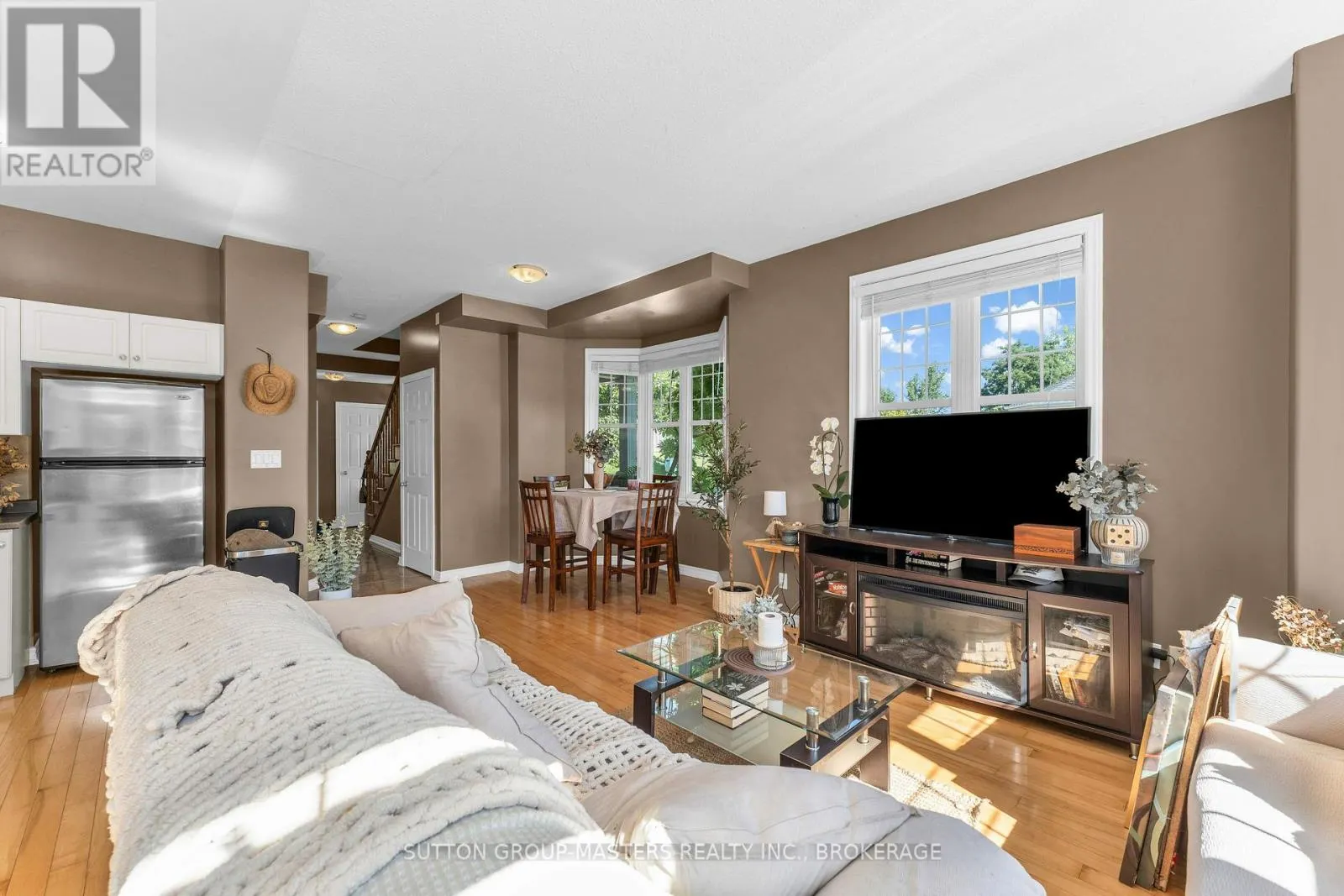 901 NEWMARKET LANE