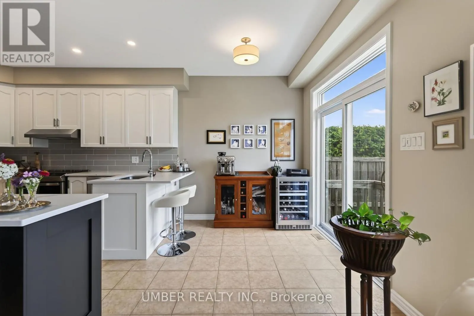 136 WINDANCE CRESCENT