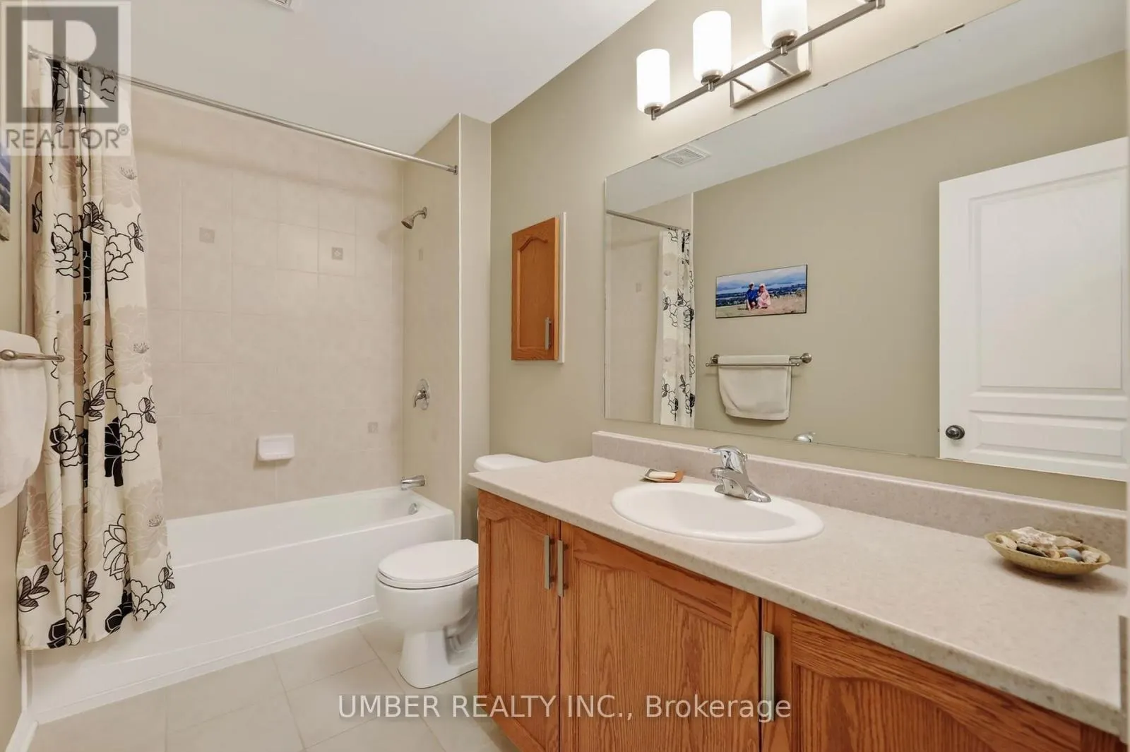 136 WINDANCE CRESCENT