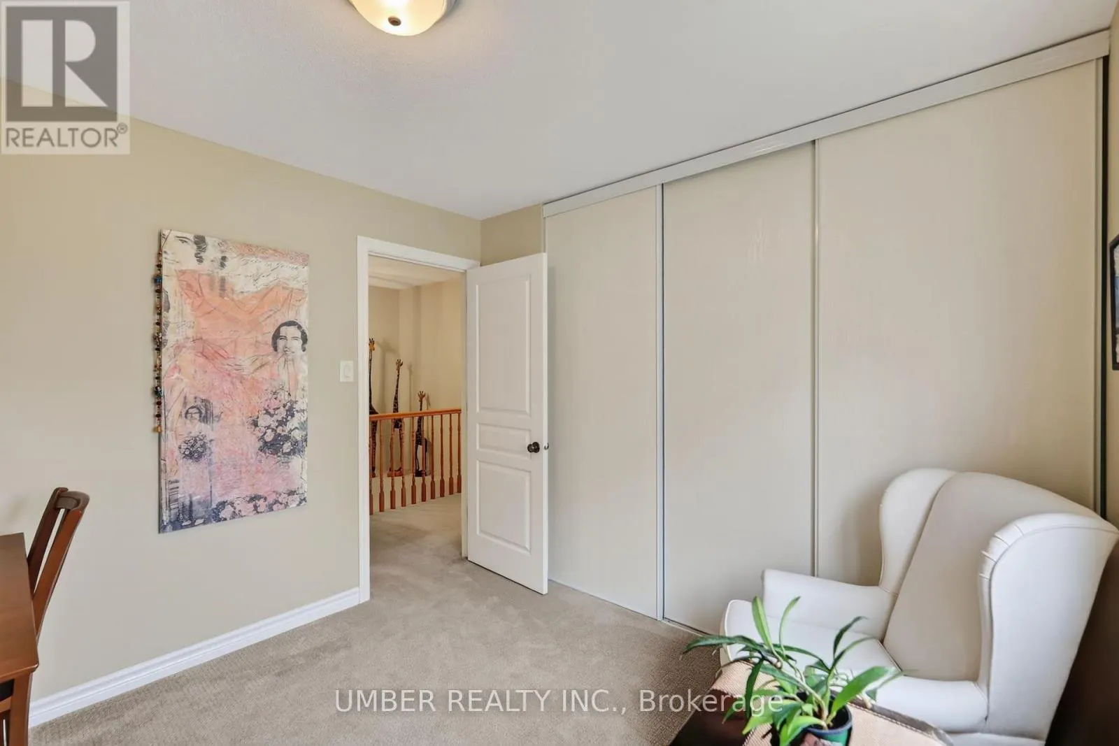 136 WINDANCE CRESCENT