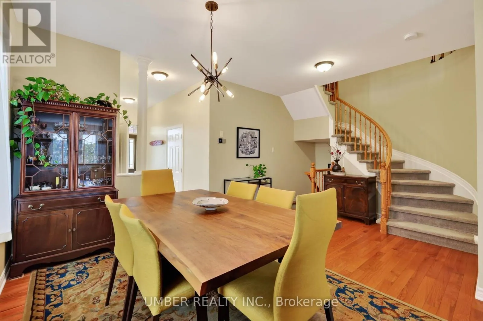 136 WINDANCE CRESCENT
