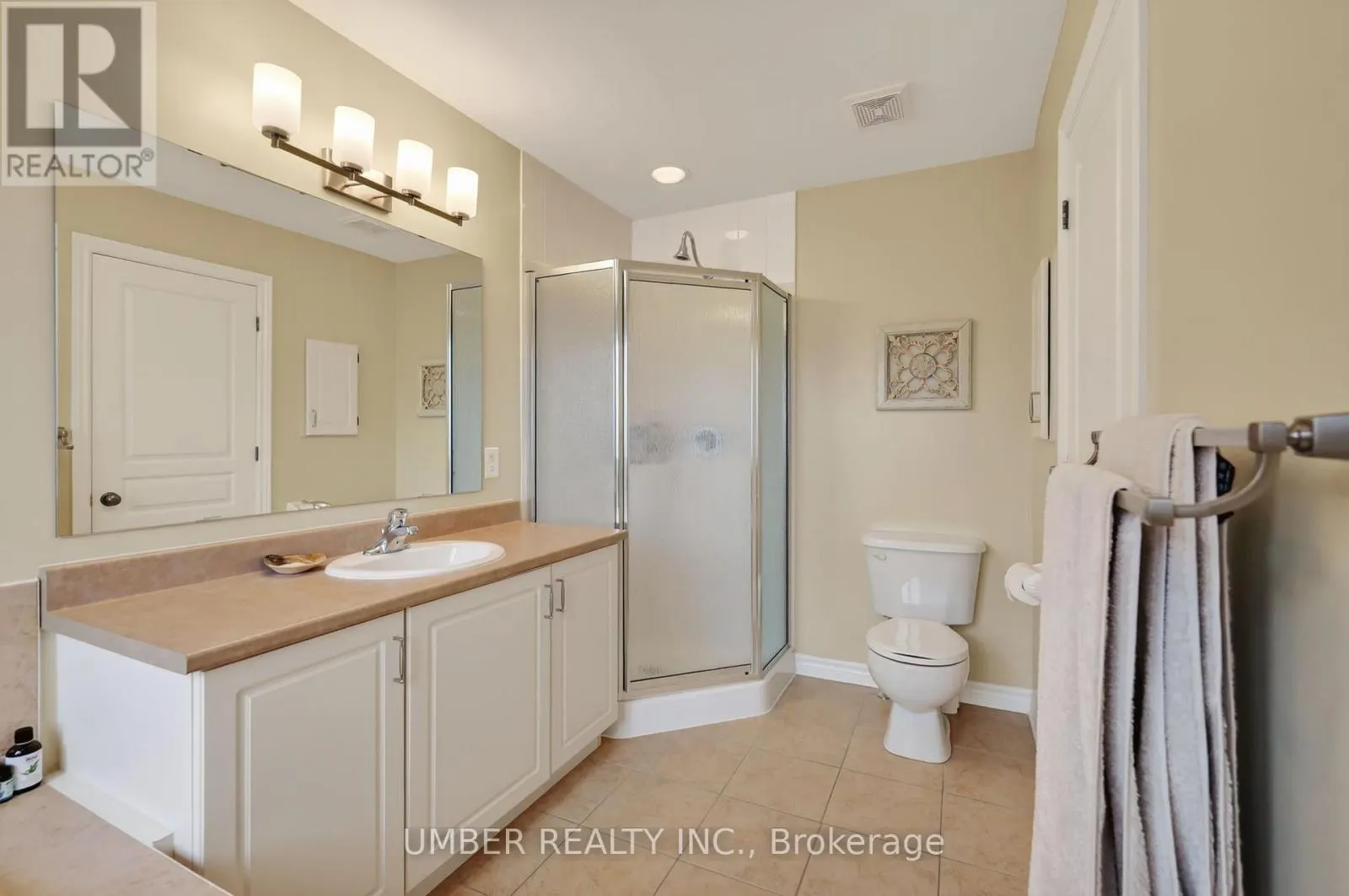 136 WINDANCE CRESCENT