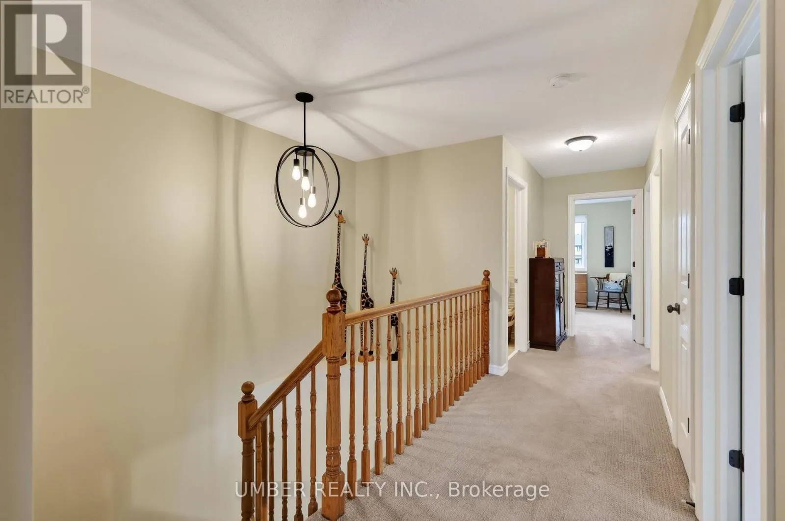 136 WINDANCE CRESCENT