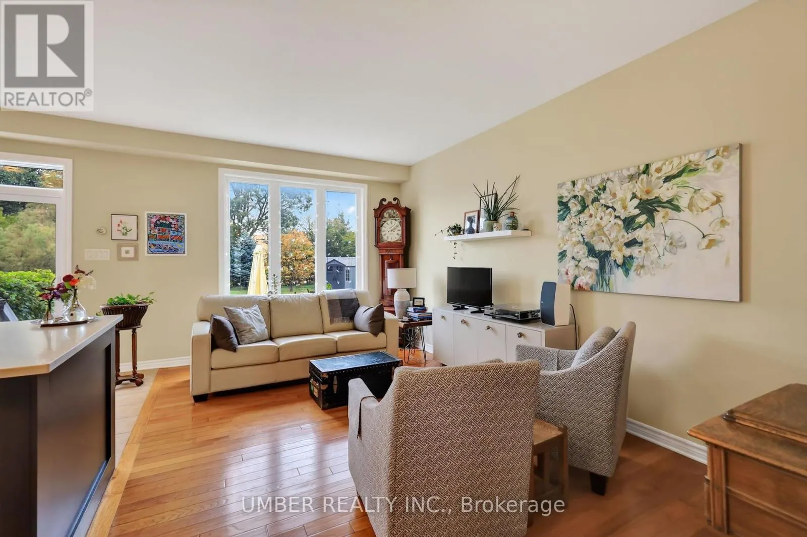 136 WINDANCE CRESCENT