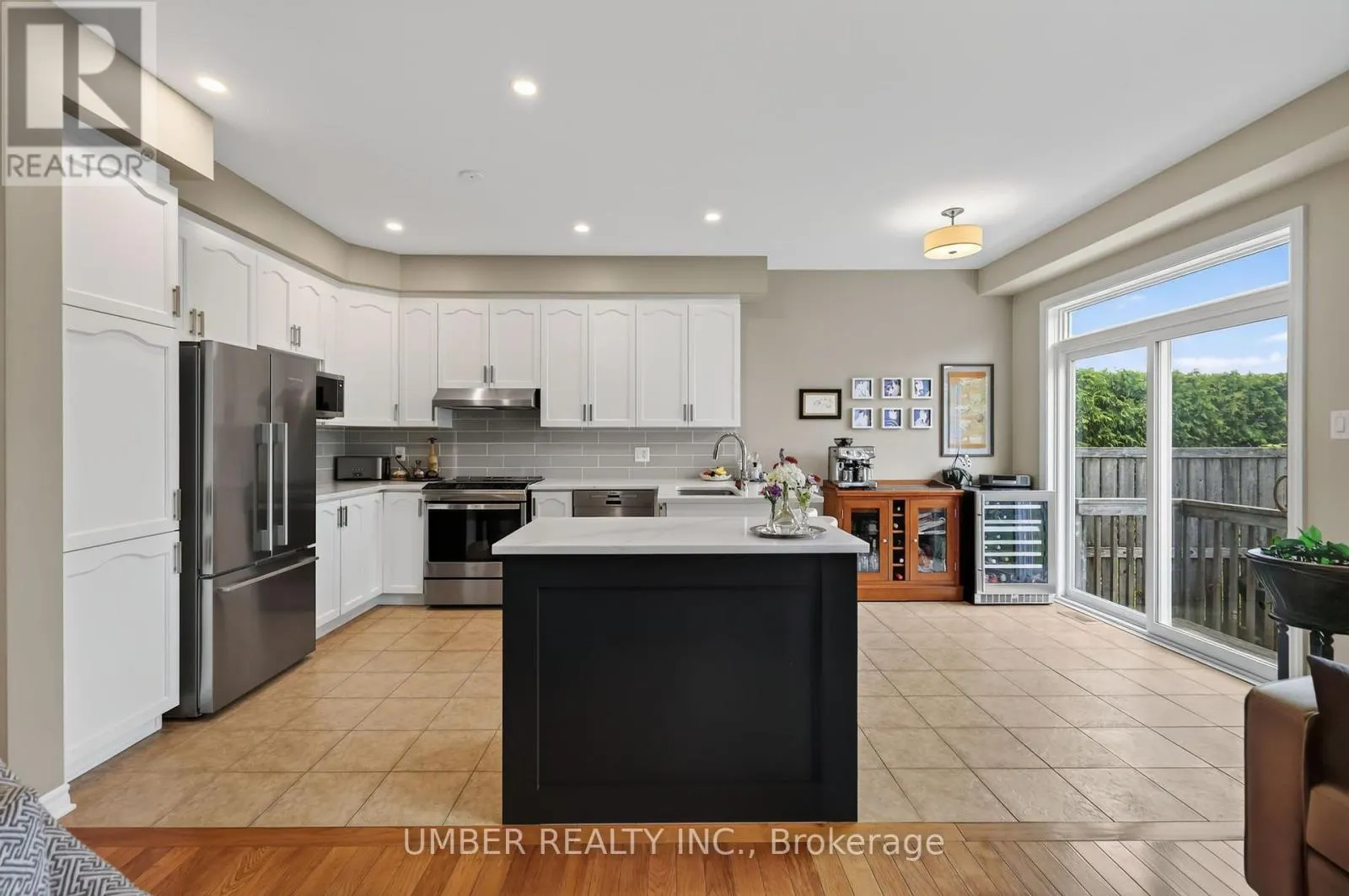 136 WINDANCE CRESCENT