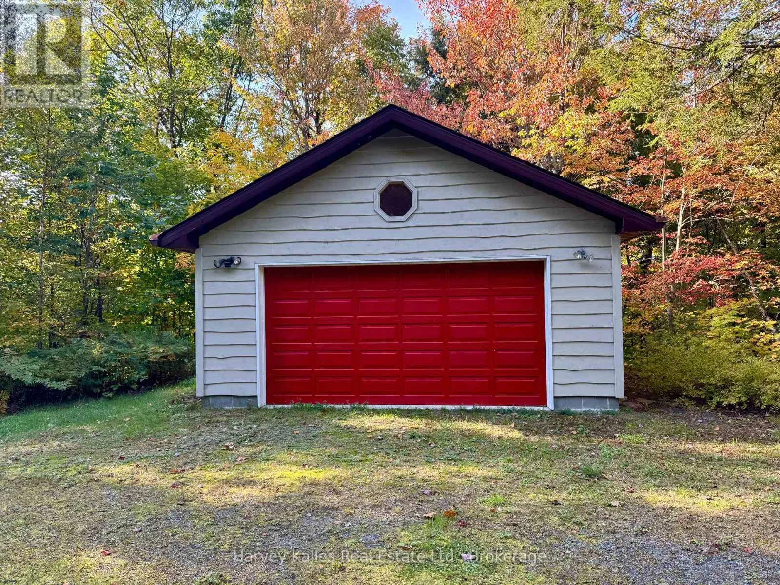 7 BABY LAKE ROAD