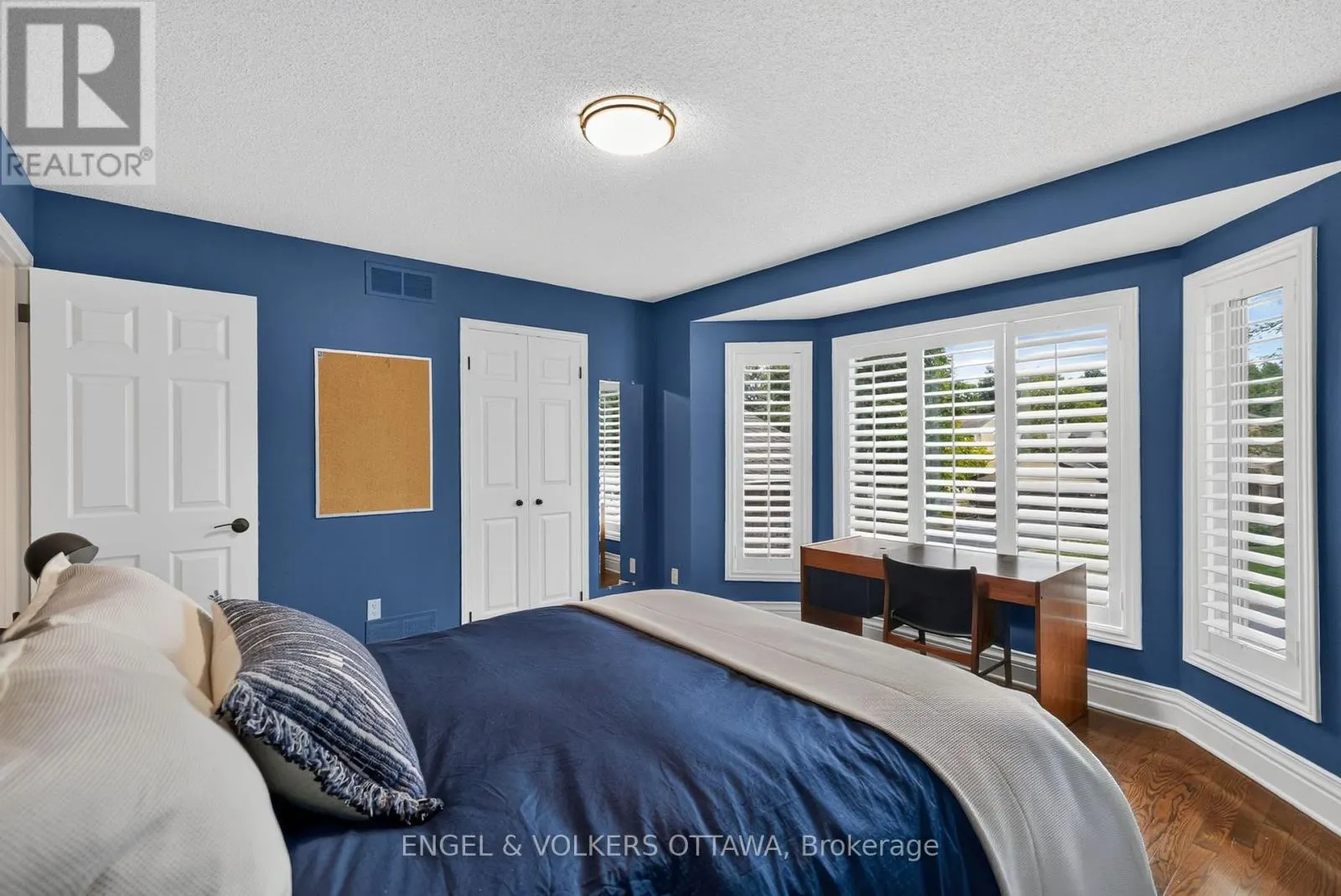 13 LYNHURST AVENUE