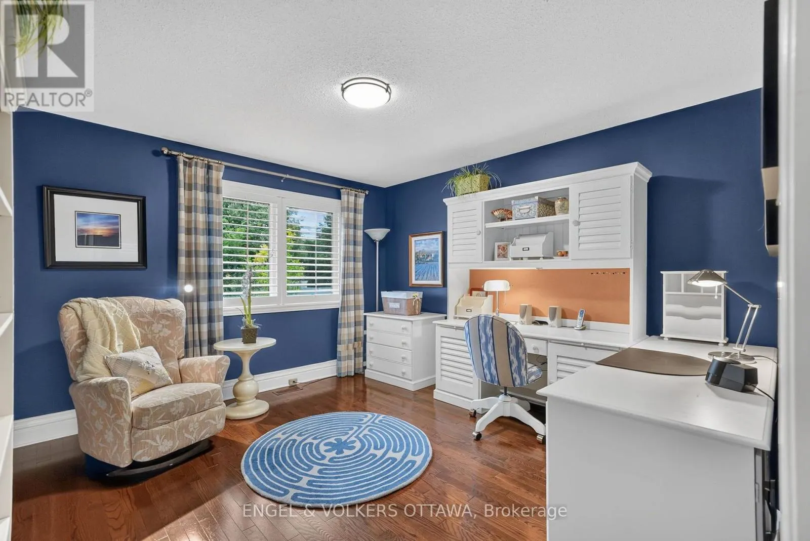 13 LYNHURST AVENUE