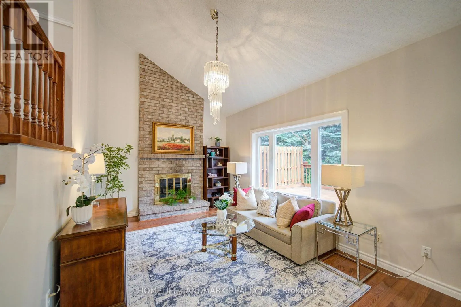 511 BARINGHAM PLACE
