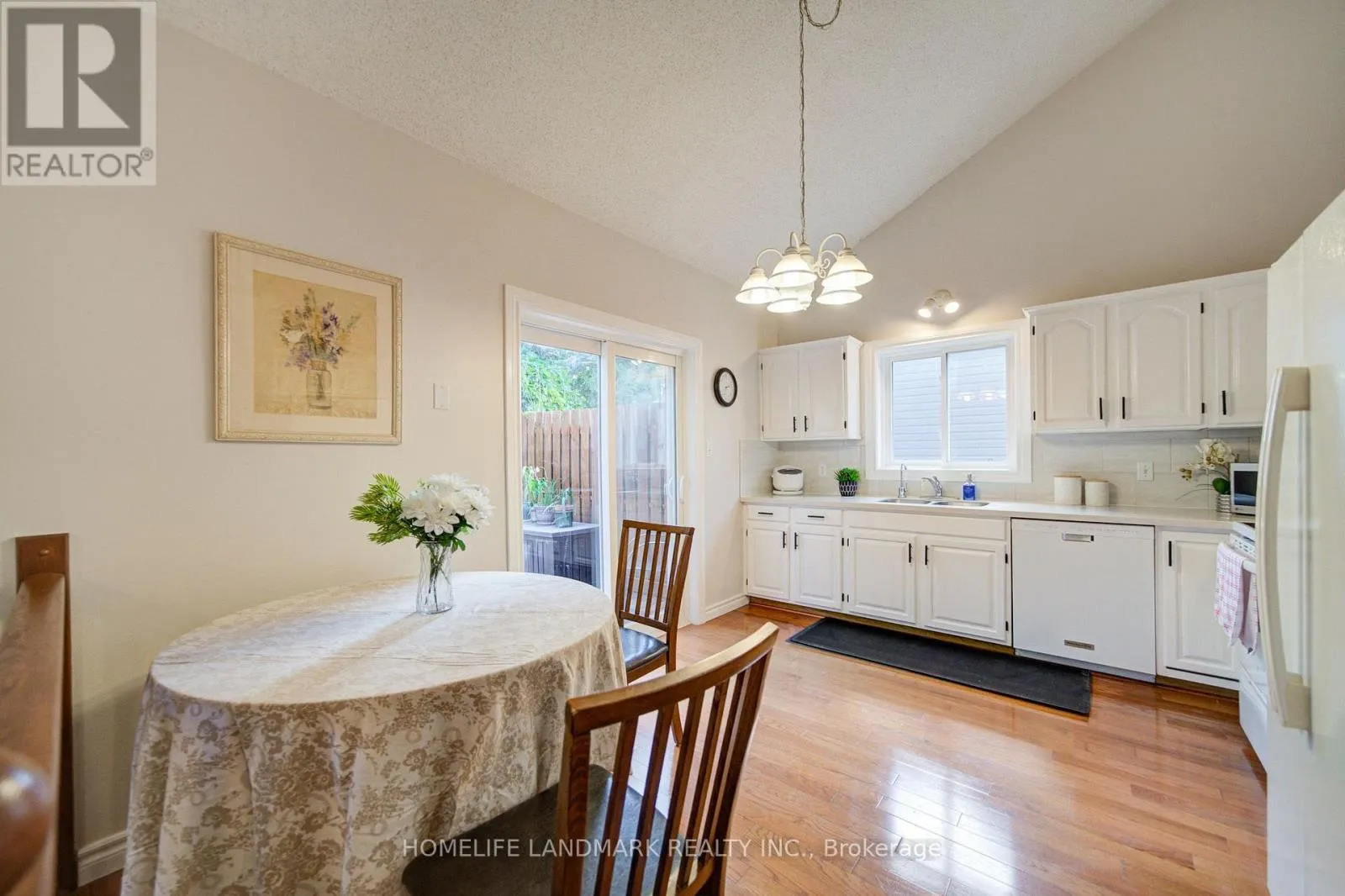 511 BARINGHAM PLACE