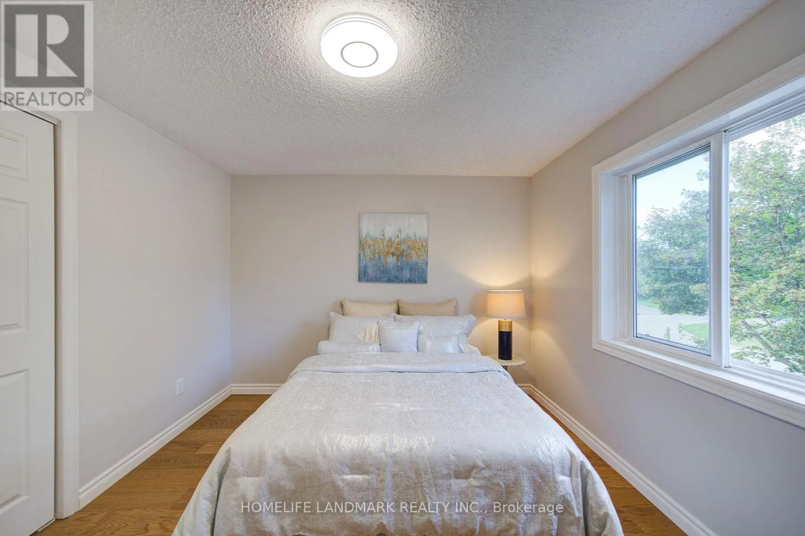 511 BARINGHAM PLACE