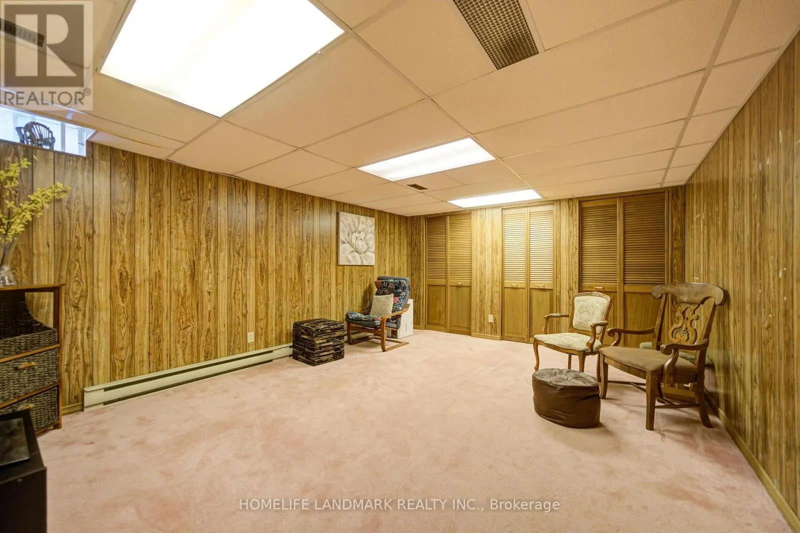 511 BARINGHAM PLACE