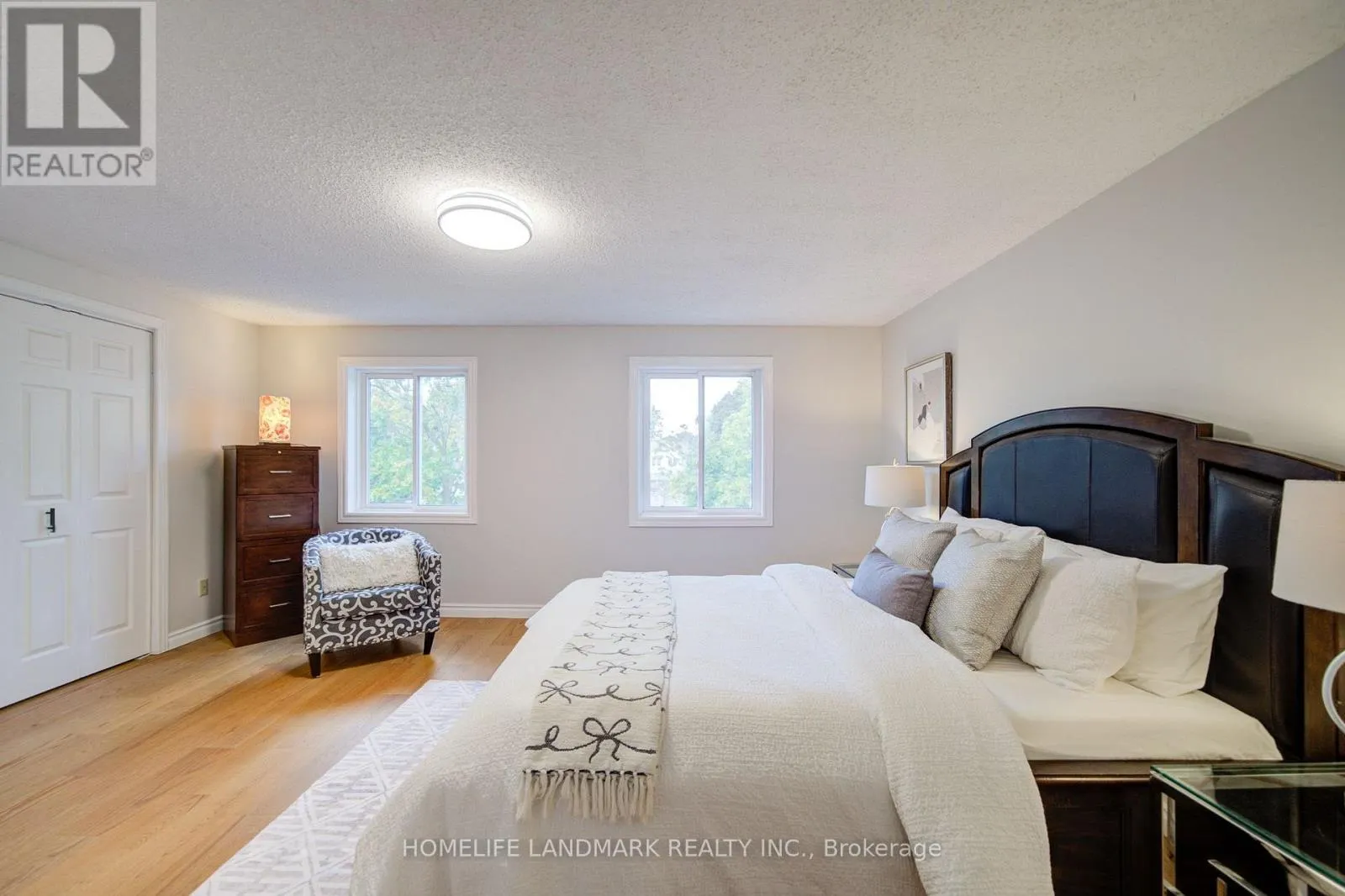 511 BARINGHAM PLACE