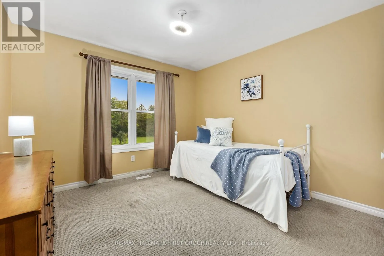 3937 LAROSE CRESCENT