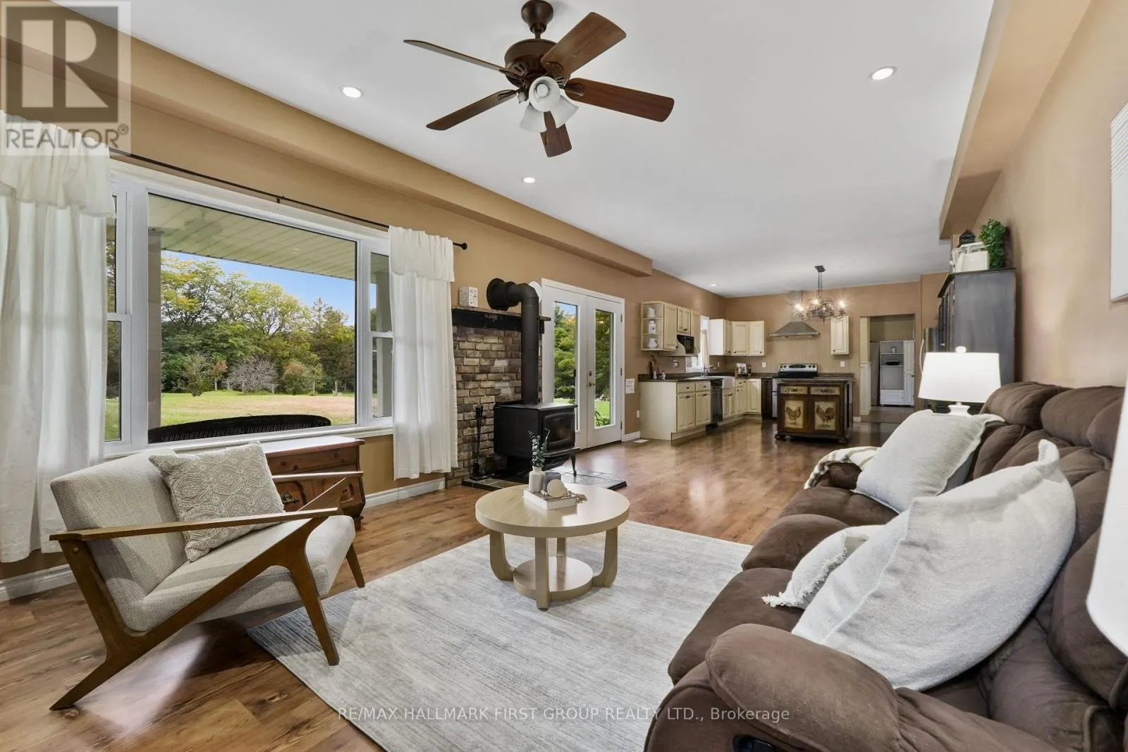 3937 LAROSE CRESCENT