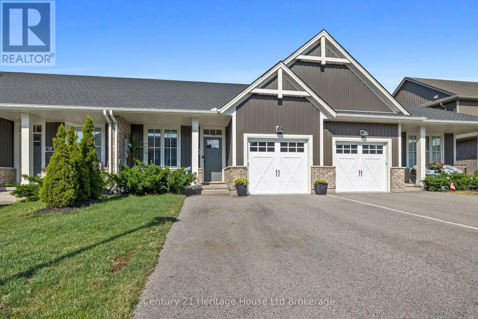 16 HUNTLEY AVENUE