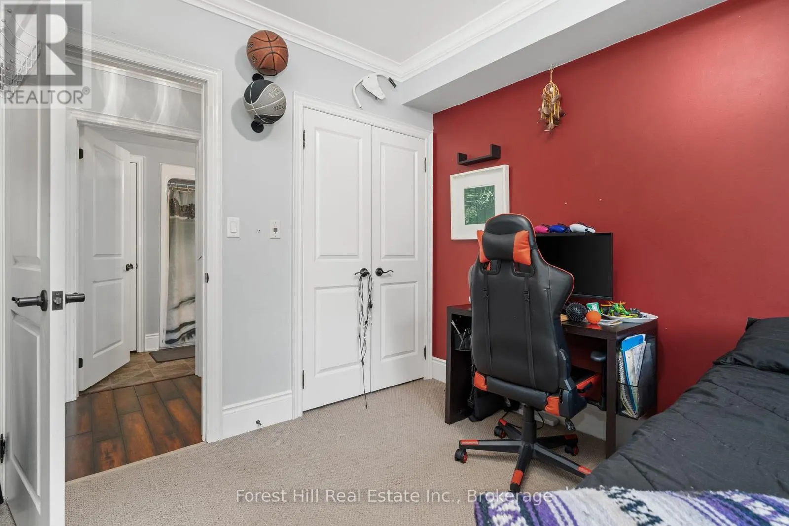 204 - 391C MANITOBA STREET #204