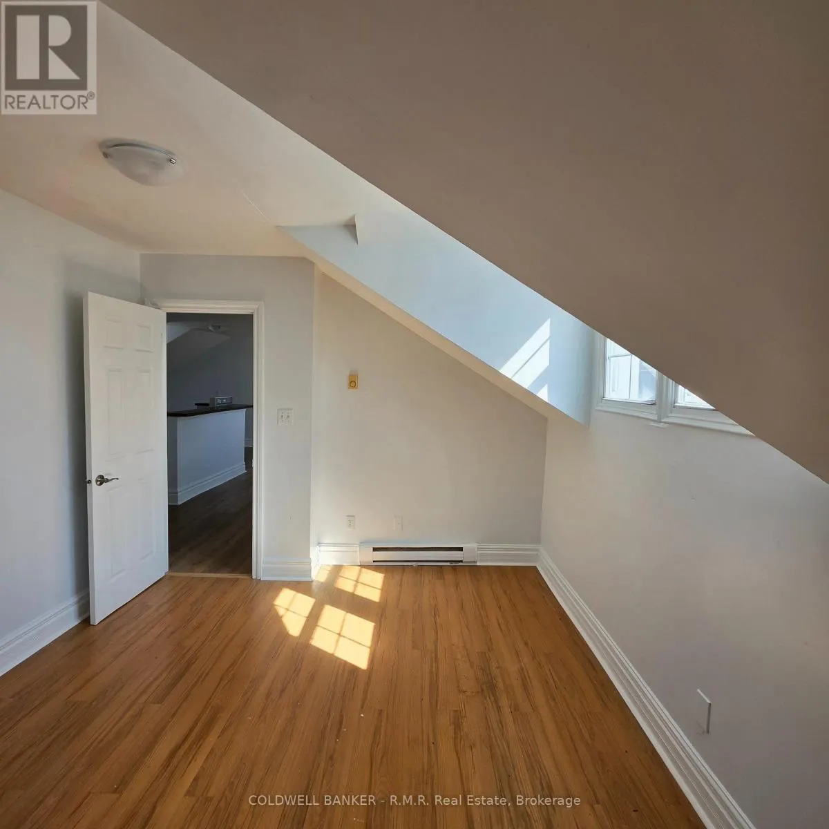 C - 87 ALBERT STREET #C