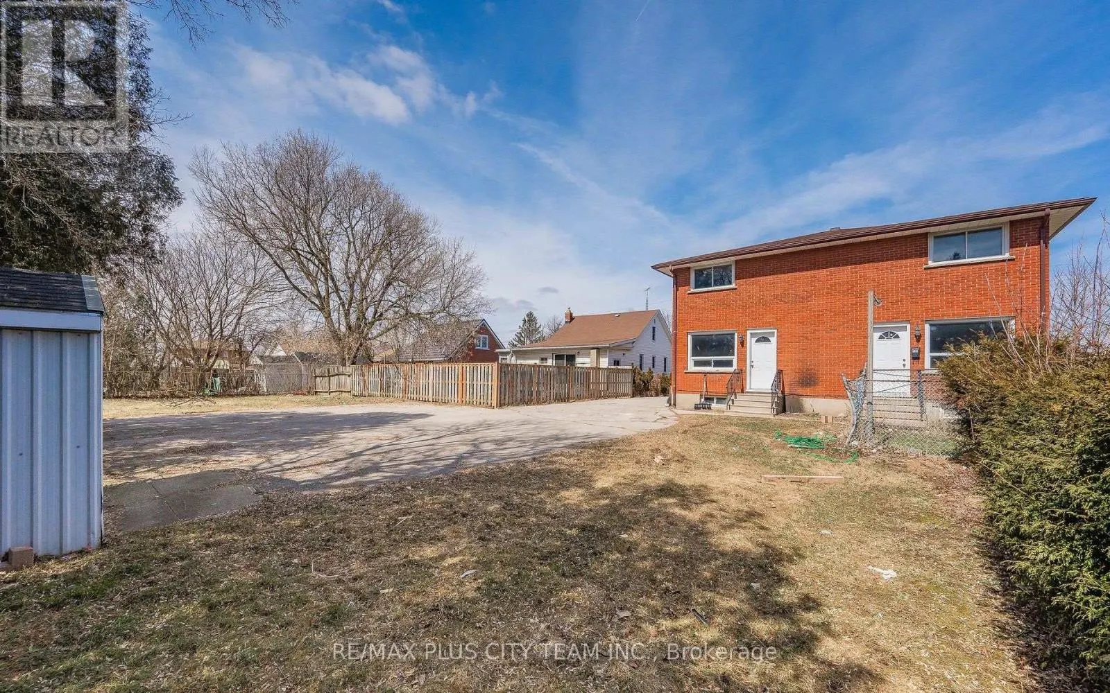 UNIT #3 - 133 POLLOCK AVENUE