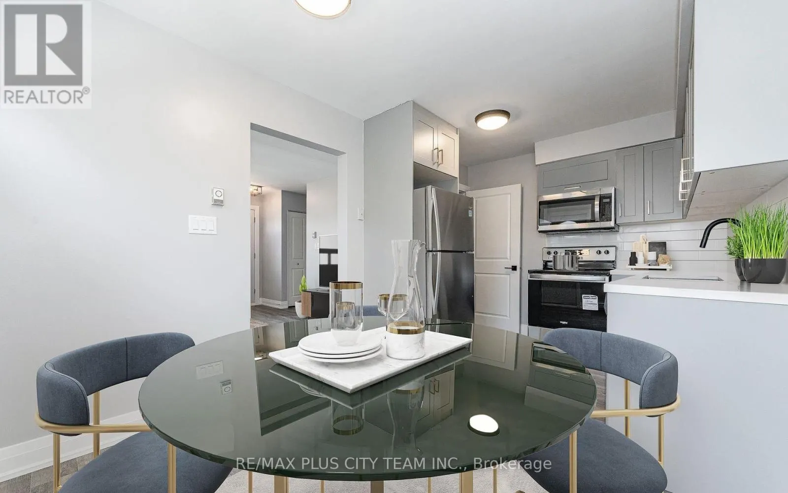 UNIT #3 - 133 POLLOCK AVENUE