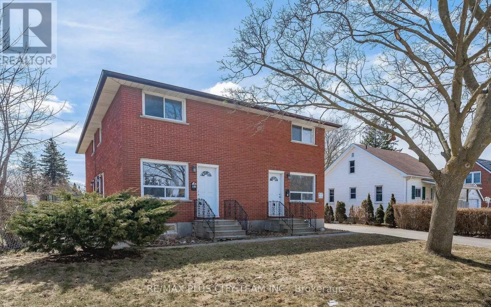 UNIT #3 - 133 POLLOCK AVENUE