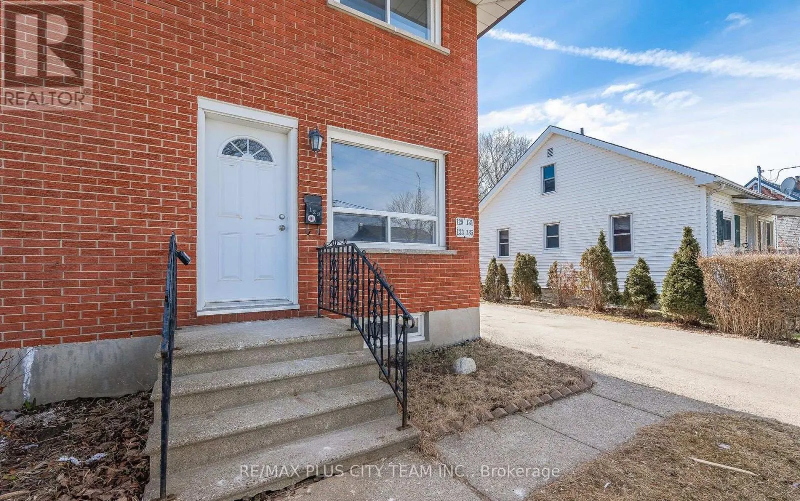 UNIT #3 - 133 POLLOCK AVENUE