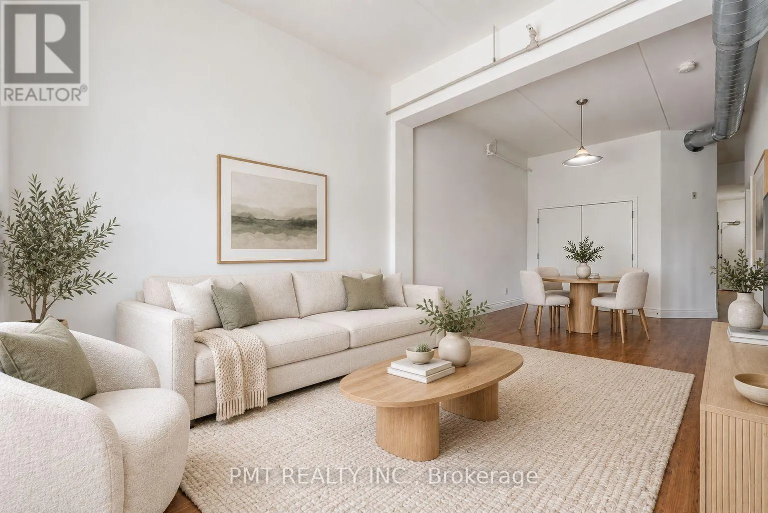 208 - 150 COLBORNE STREET E