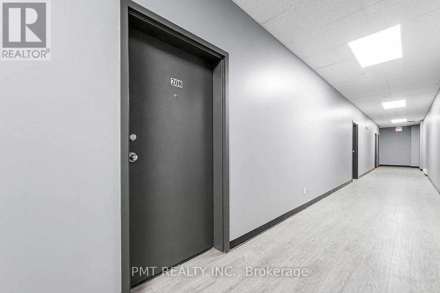 208 - 150 COLBORNE STREET E