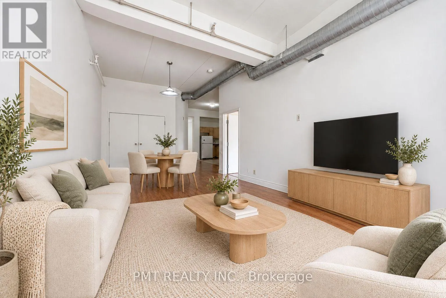 208 - 150 COLBORNE STREET E
