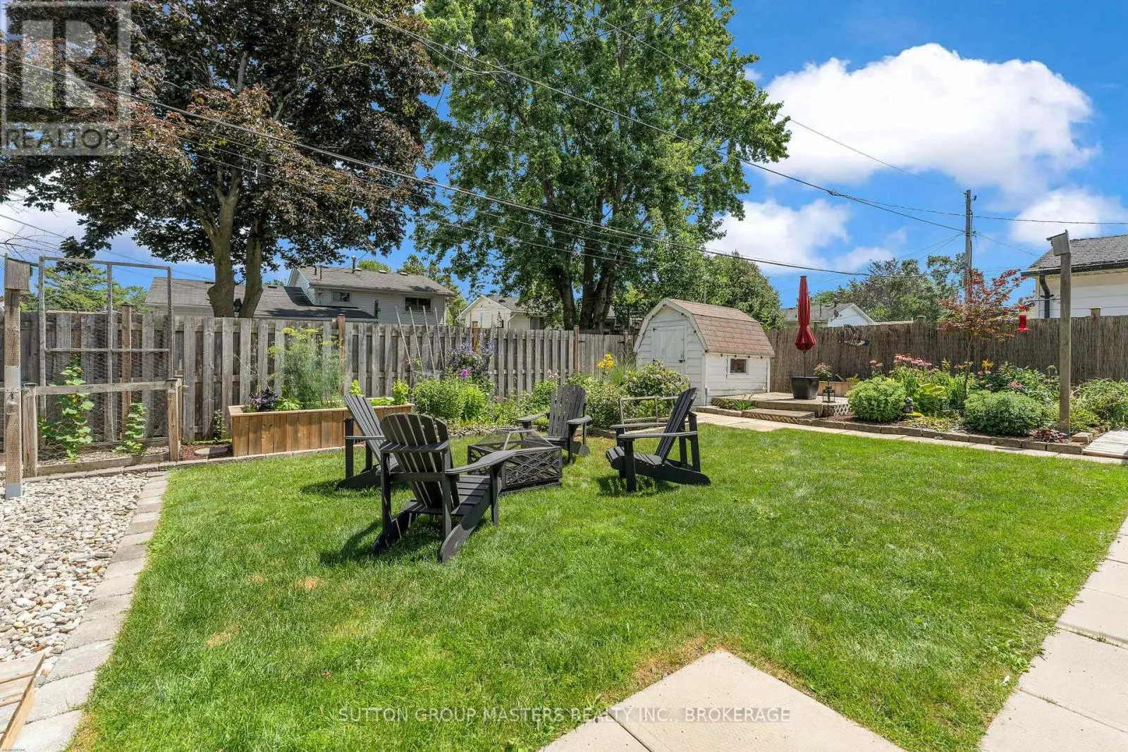 11 CHESTERFIELD DRIVE
