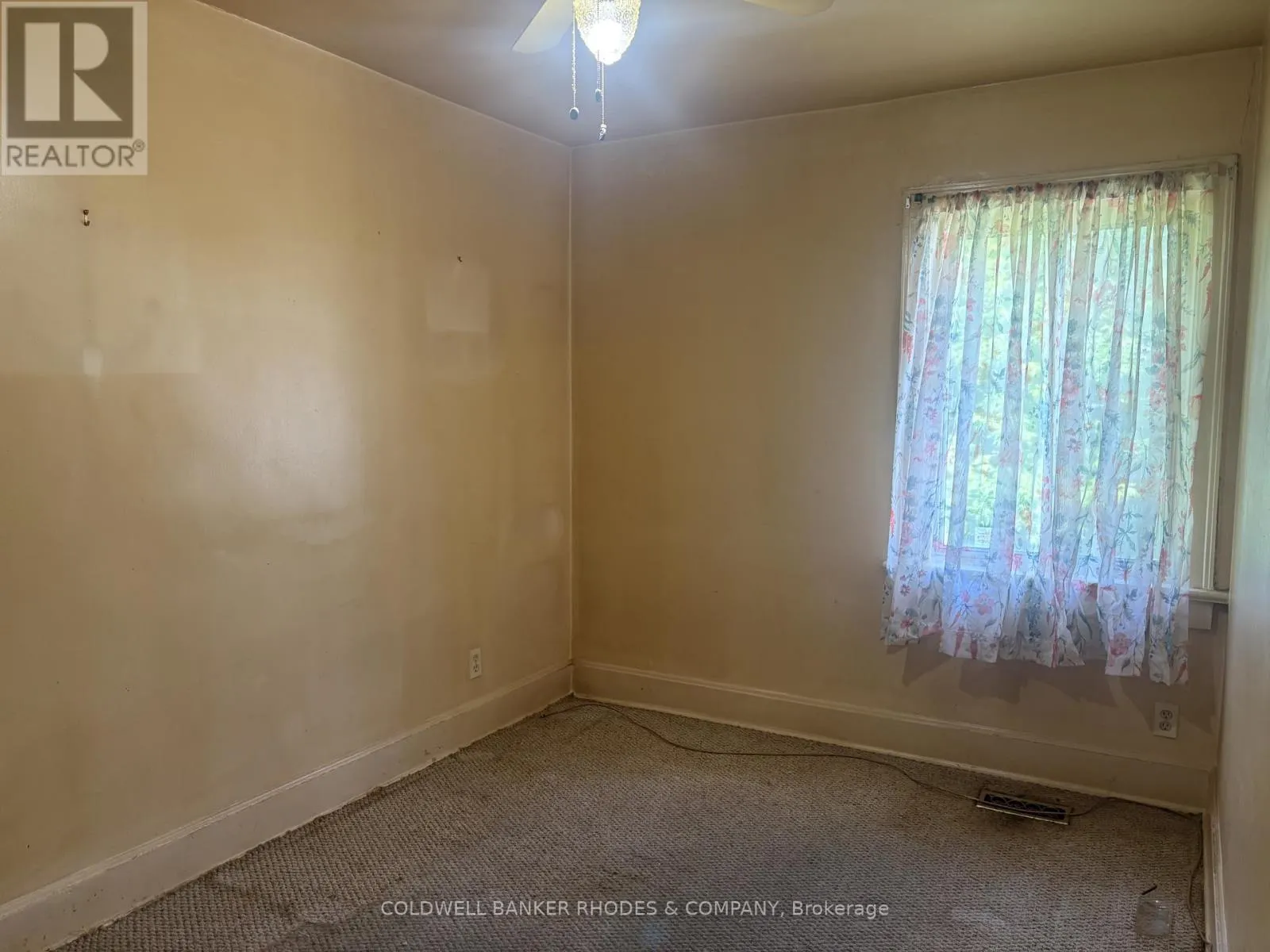 149 SWEETLAND AVENUE
