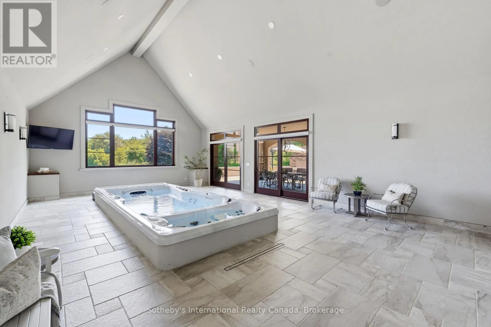 1621 MOSER YOUNG ROAD
