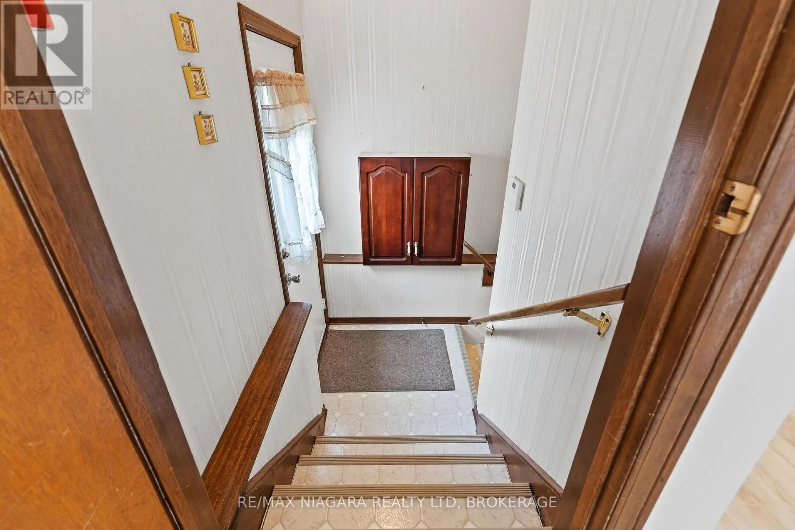 476 SCOTT STREET