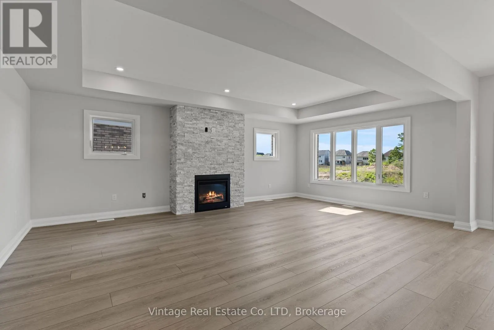 7455 MAJESTIC TRAIL