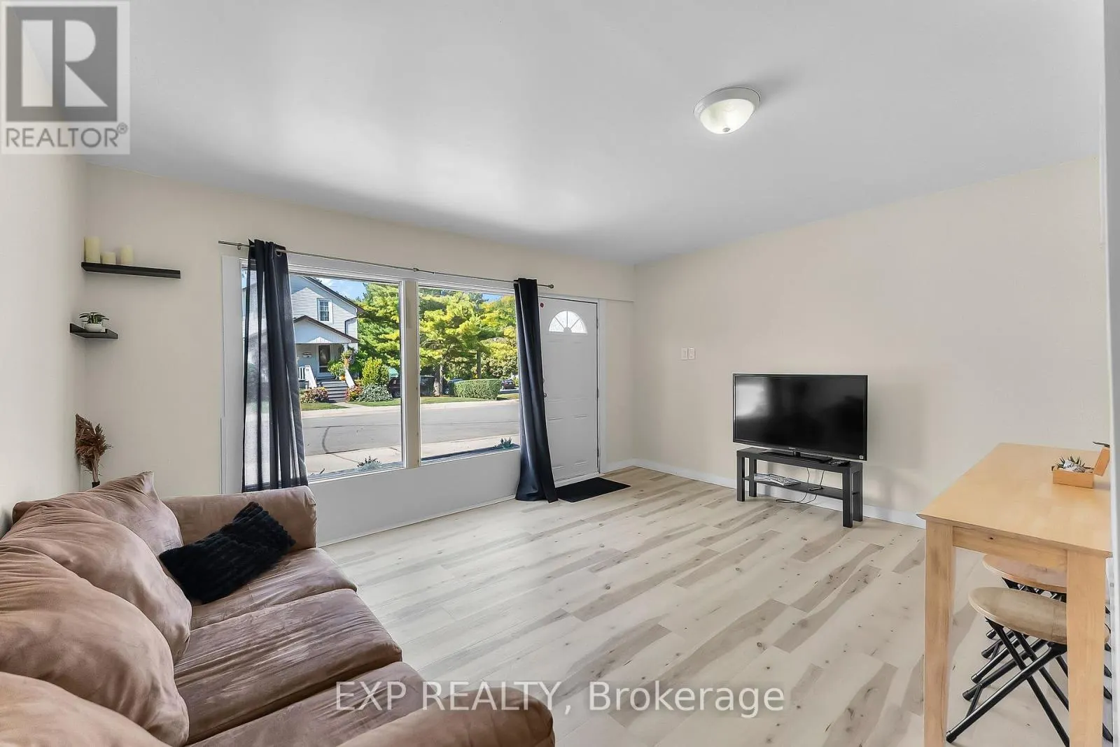 60 MARGERY ROAD