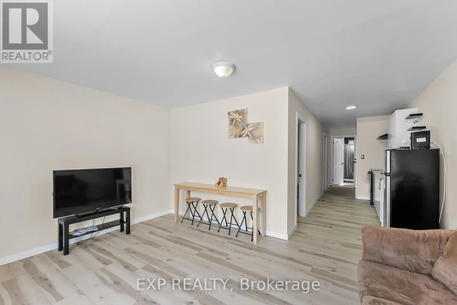 60 MARGERY ROAD
