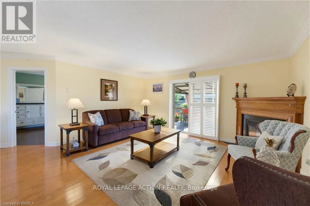 8 - 601 CONKLIN ROAD
