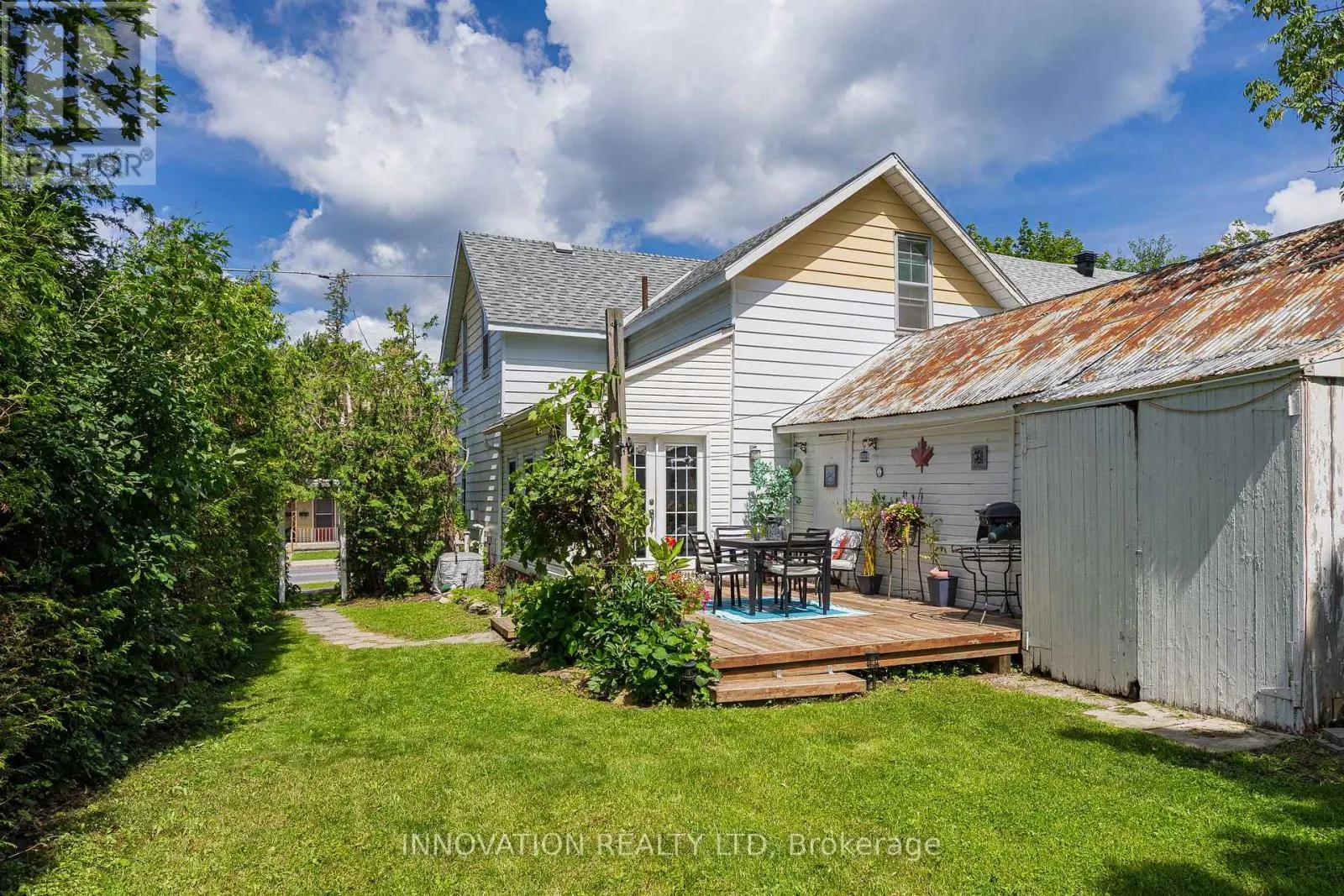 58 LAKE AVENUE E