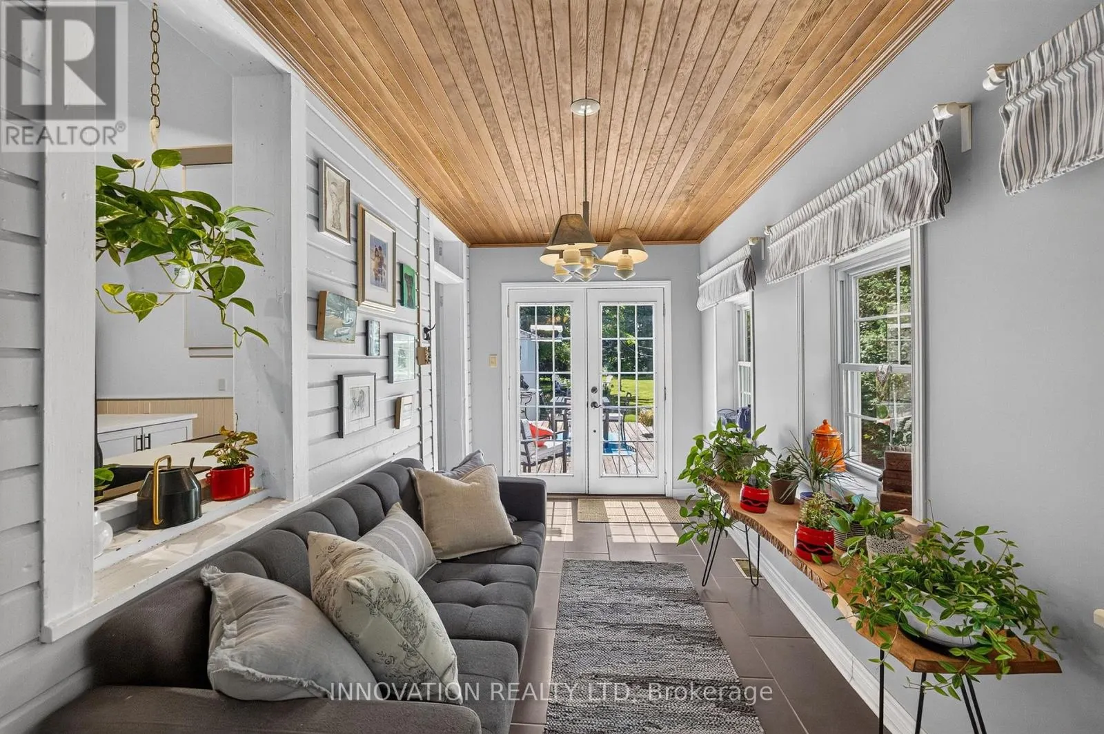 58 LAKE AVENUE E