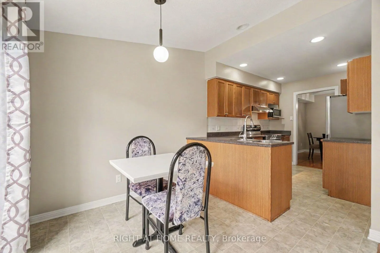 623 WILD SHORE CRESCENT