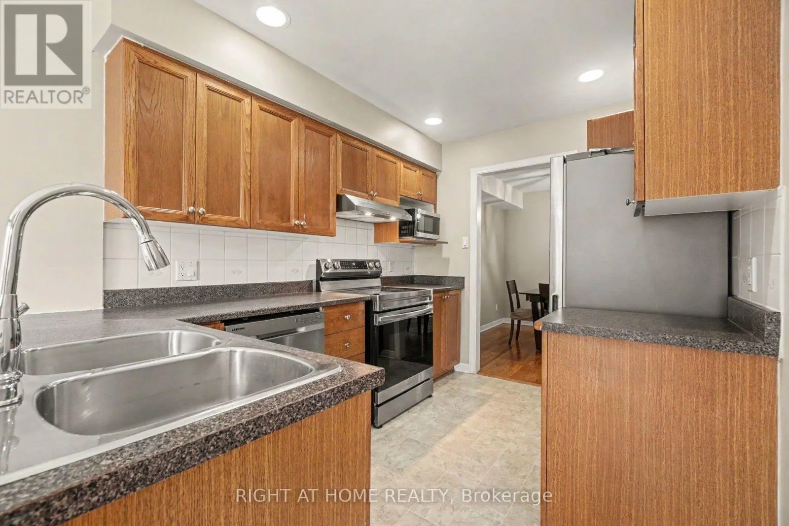 623 WILD SHORE CRESCENT