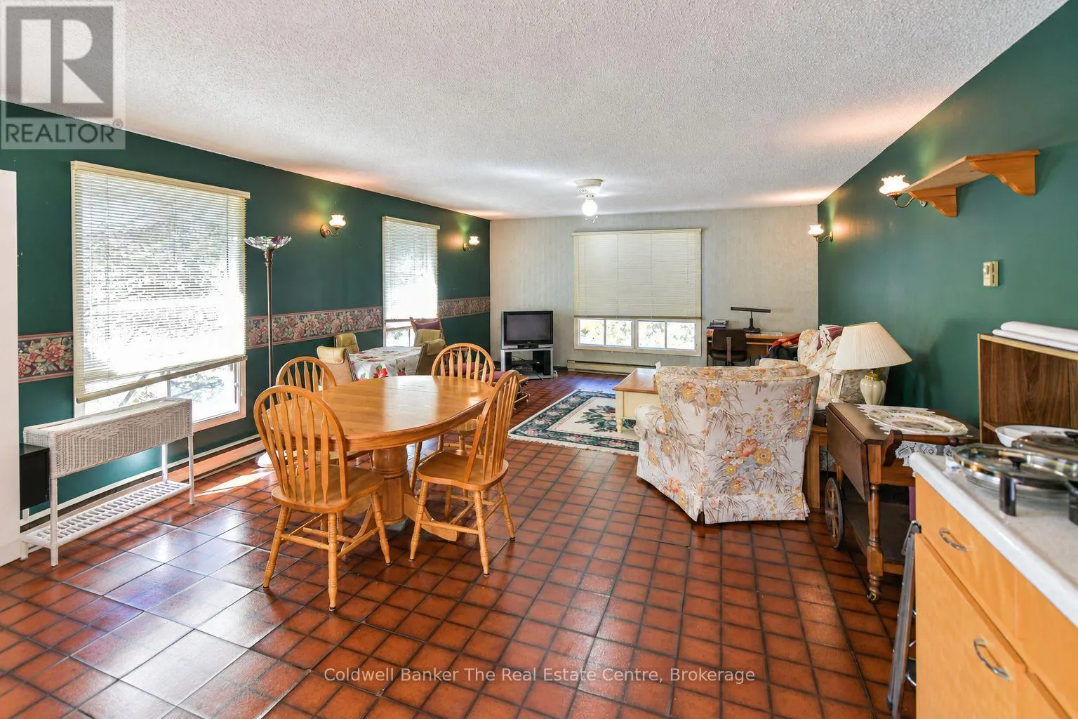 115 JONES ROAD