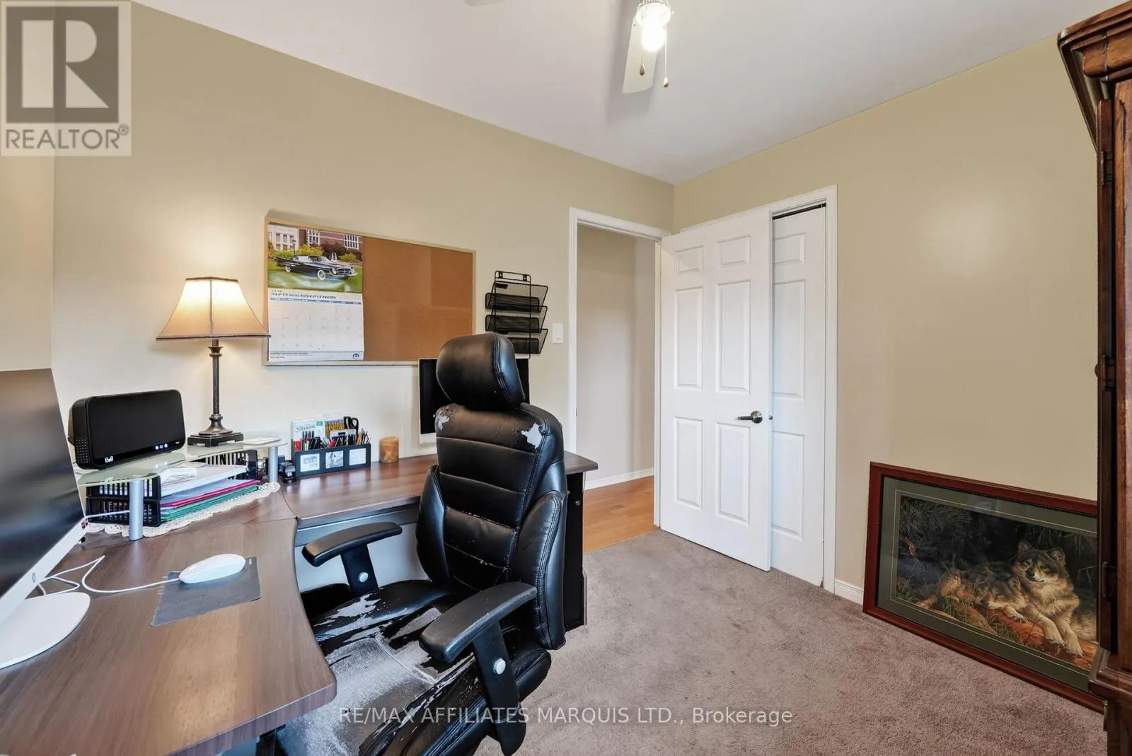 828 CHELSEA CRESCENT