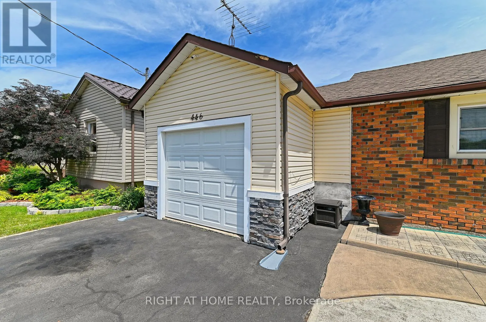 446 GENEVA STREET