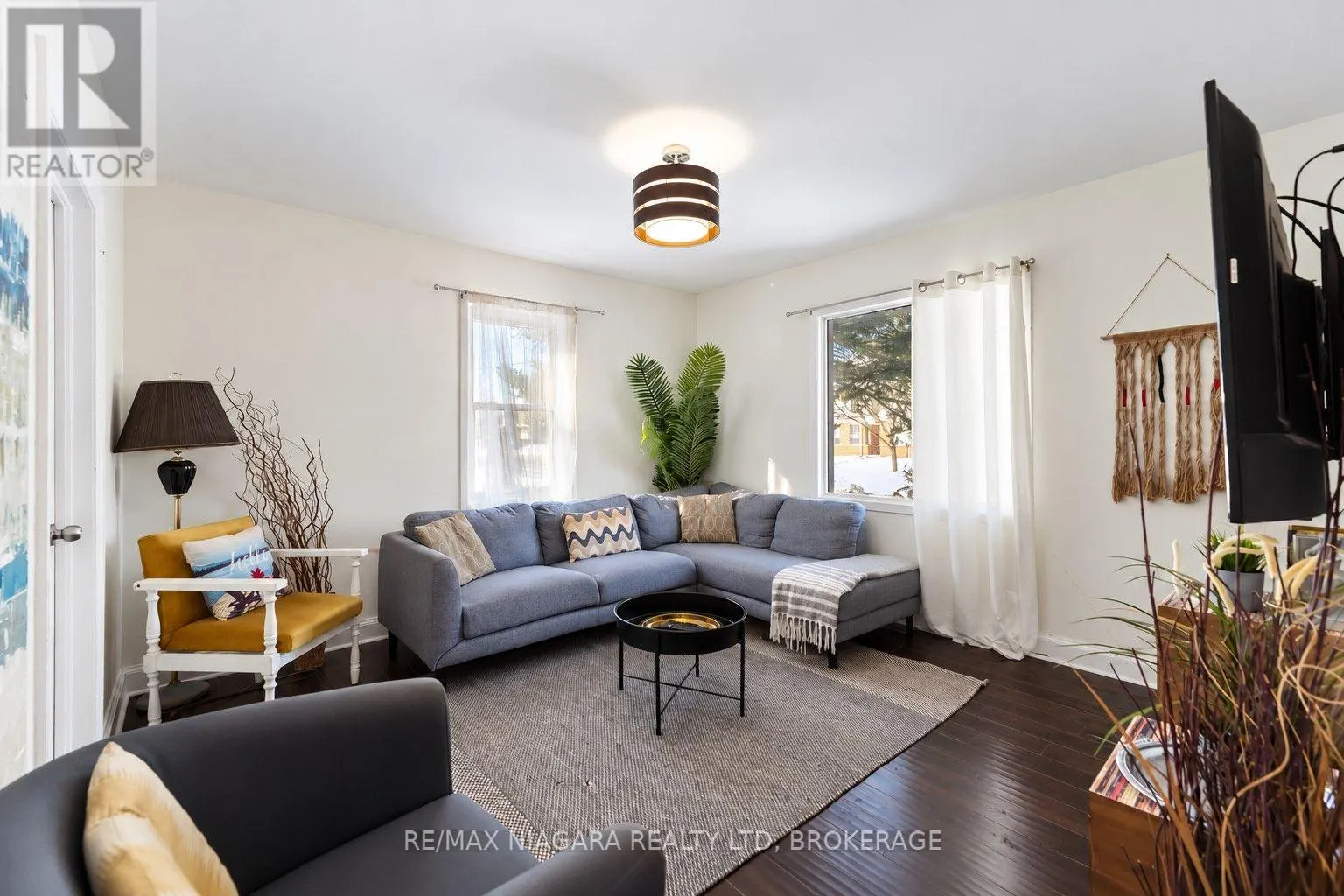 1459 NIAGARA STONE ROAD