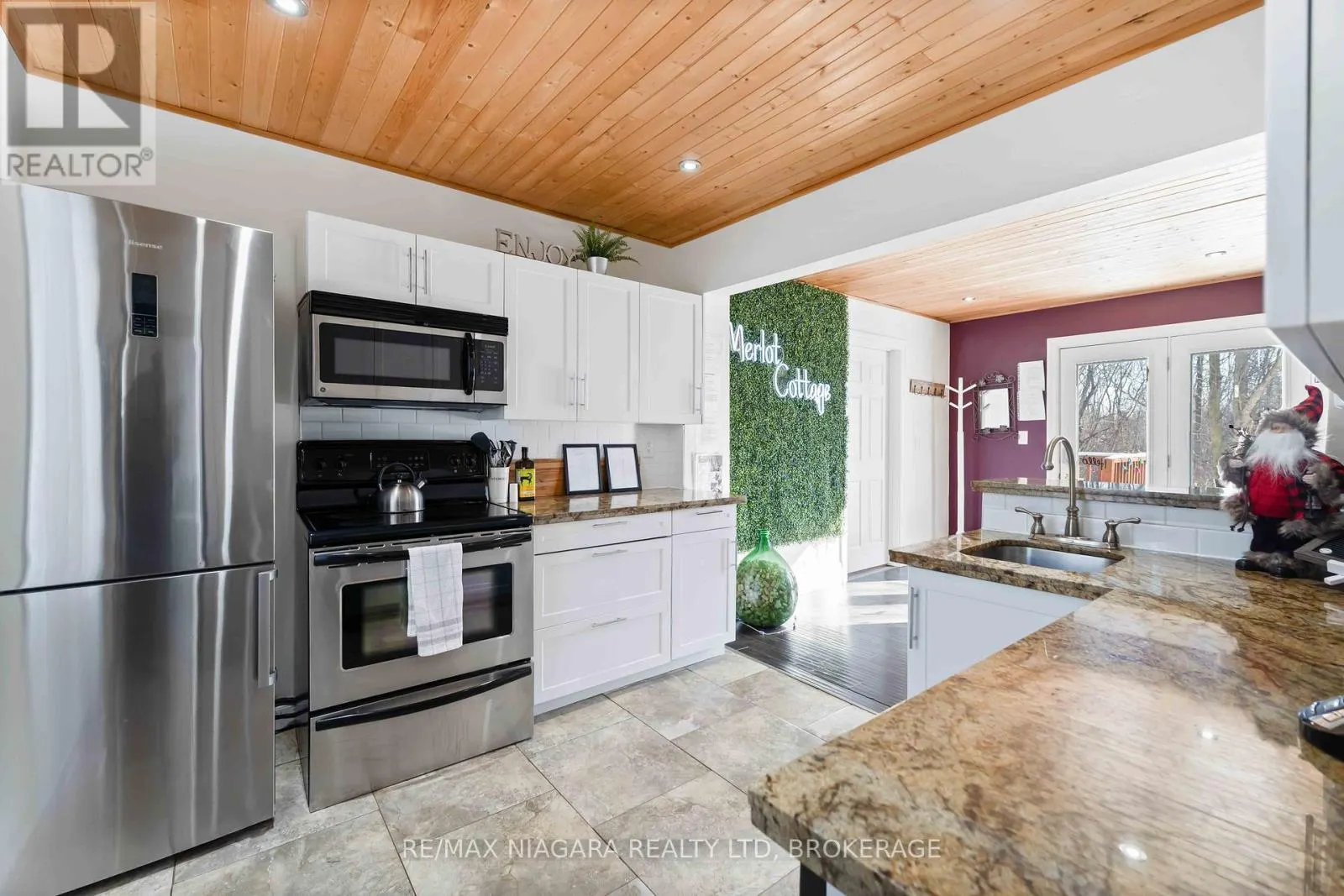 1459 NIAGARA STONE ROAD