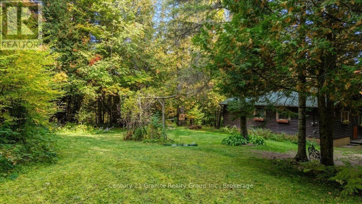 26 RIVERSIDE COURT