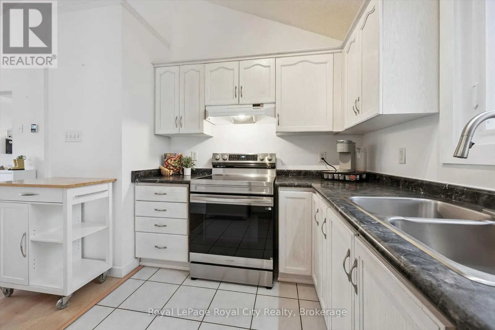 38 BORLAND DRIVE