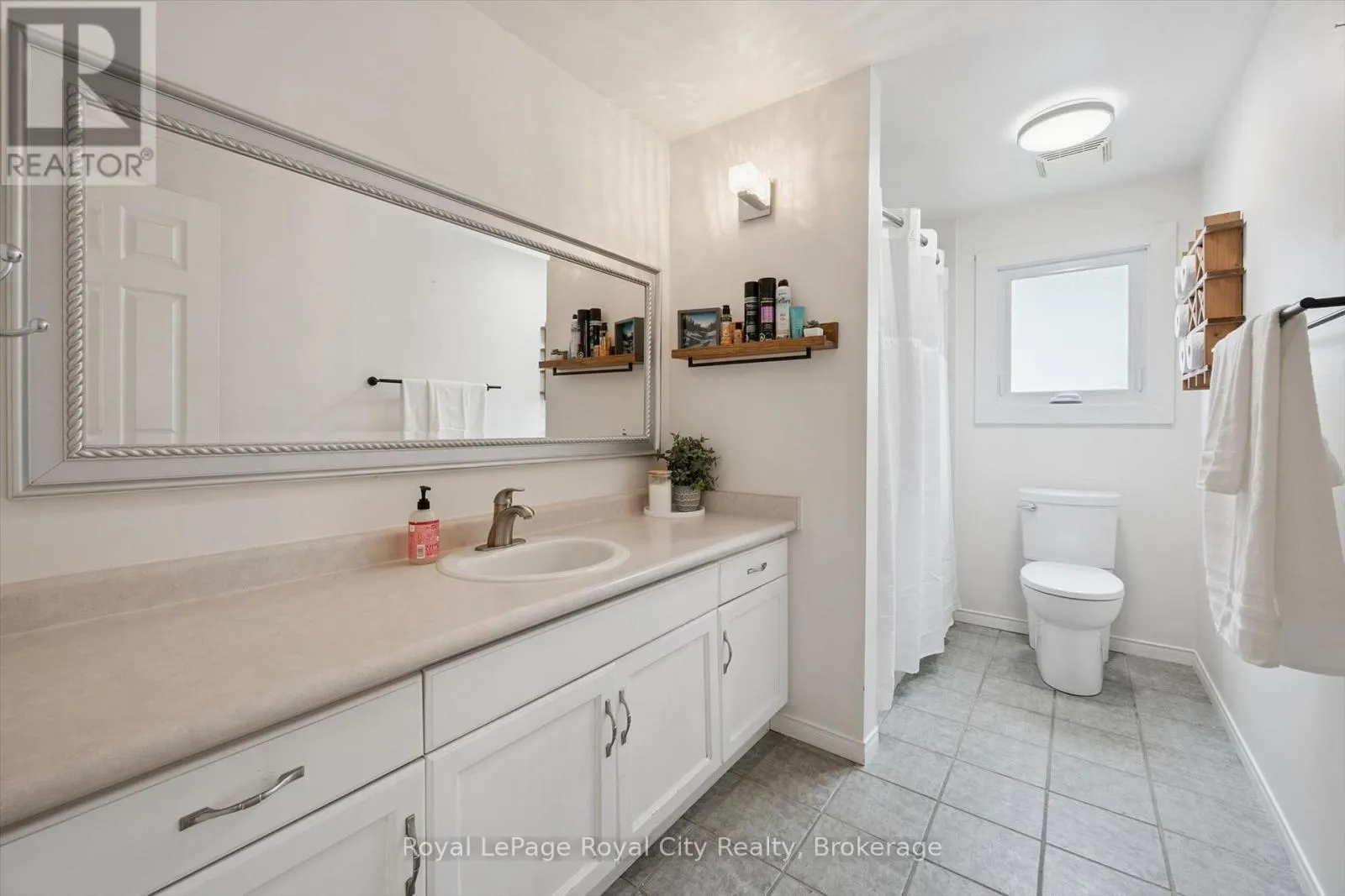 38 BORLAND DRIVE